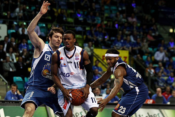 掘金队的比 掘金队的比