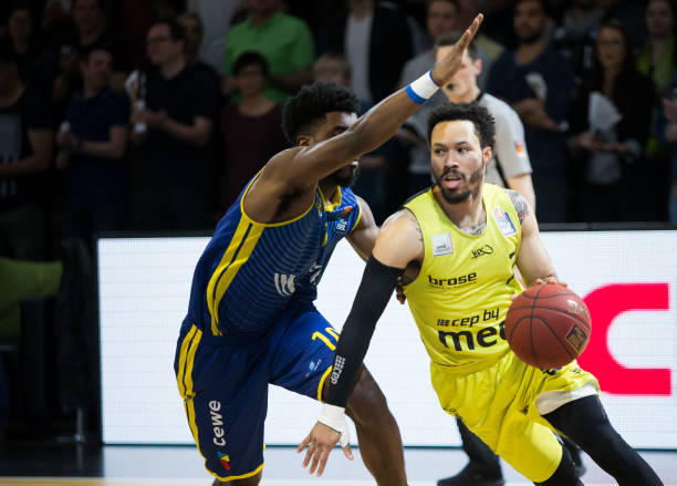 力求逆转 力求逆转