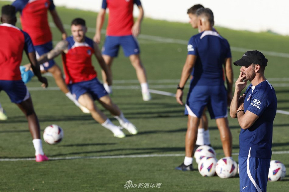 出局无疑让 出局无疑让