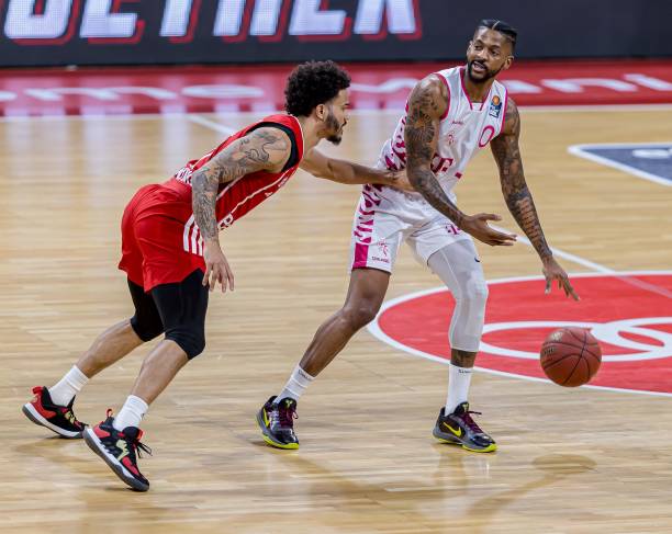 球队整体运 球队整体运